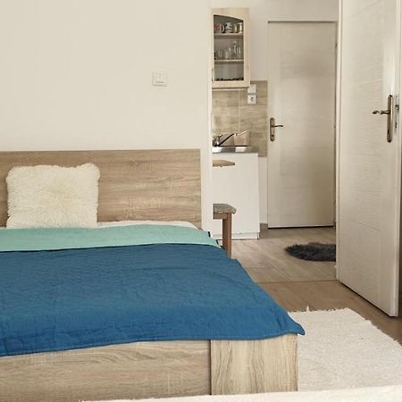 Napfeny Apartmanhaz Balatonberény Eksteriør billede